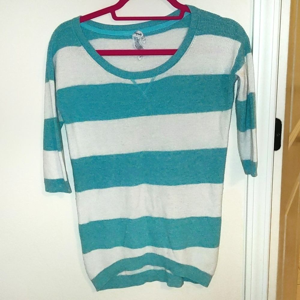 BUNDLE ONLY    sweater XS